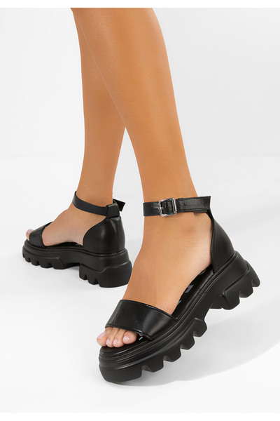 B T Shoes Black Alcadia chunky-soled Sandals