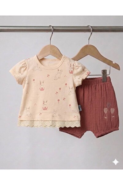 KapsülBebek 2-Piece Baby Girl Muslin Set with Rabbit Pattern and Scallop Deta...