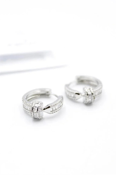 Marsilyan Nvdn- Ieg - Stone-Studded Stud Earrings - Silver Iegrs-Nvdn1