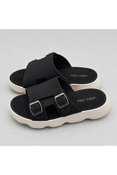 feet first صنادل مريحة للاستخدام اليومي