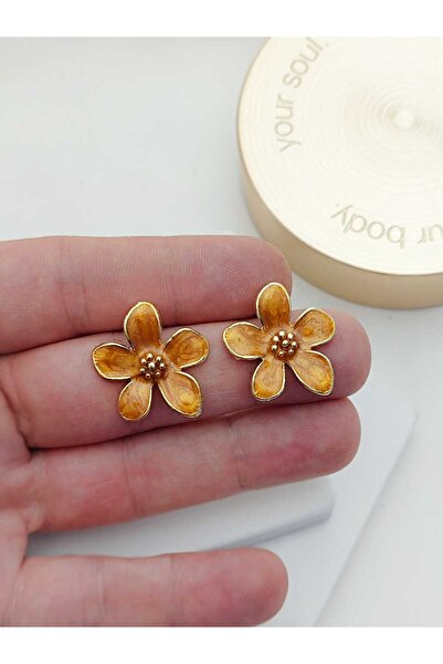 KYOLA DESİGN Honey Color 5 Petal Flower Gold Earrings