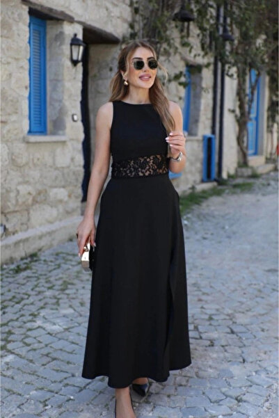 Butik فستان نسائي طويل من قماش الكريب بفتحة عند الكتفين وفتحة عند الخصر وتفاص...