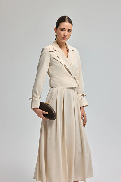 Lady Pixie Collared Detailed Tie Skirt Set