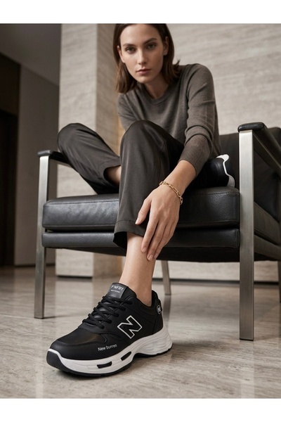 NiceLook Stylish women's sports shoes