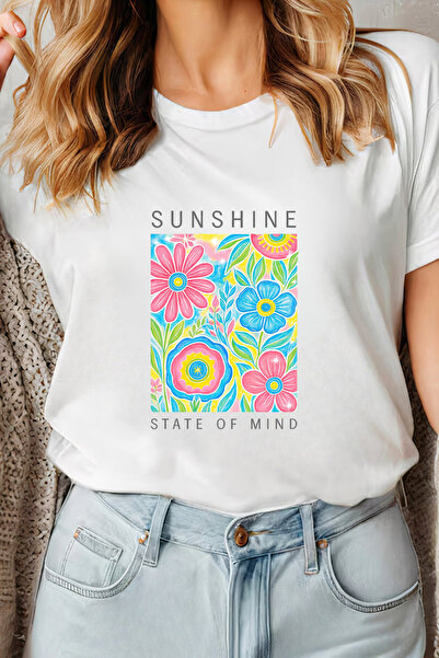 Sarah's Boutique Women's T-shirt – 100% cotton – Sunshine Garden