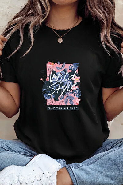 Sarah's Boutique Women's T-shirt – 100% cotton – Wild Style