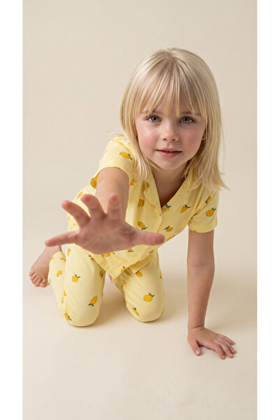 Arzey Sarı Limon ve Ananas Desenli Bamboo Kız Çocuk Önden Düğmeli Pijama Takımı