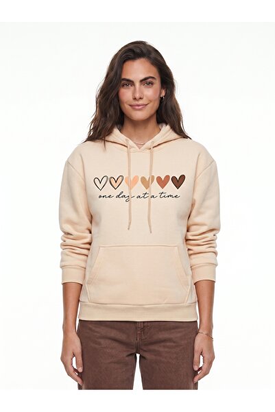 ONLOOX Beige Cotton Three-Thread Raster Hooded Low Shoulder Colorful Heart Pr...