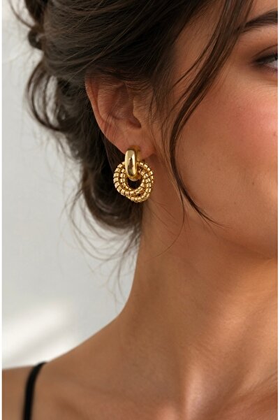 ANKA JEWELLRY أقراط نسائية من الفولاذ بلون ذهبي مع تفاصيل ملساء