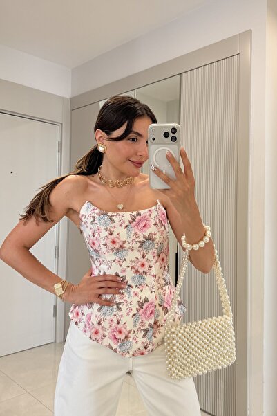 Gizem Ecemiş Velvet Ekru Straplez Çiçekli Korse