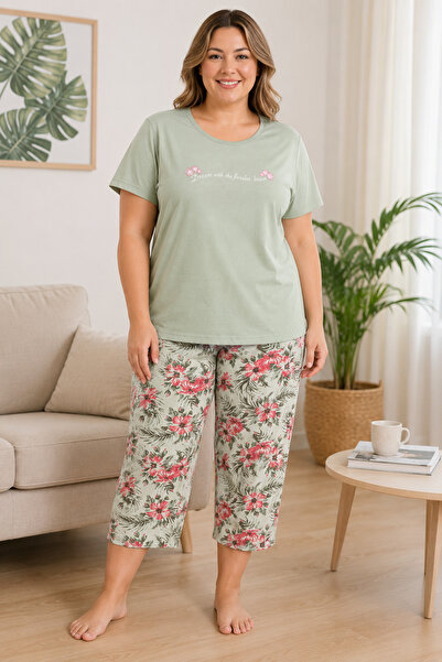 Vesperia Women's Plus Size 100% Cotton Capri Pajama Set