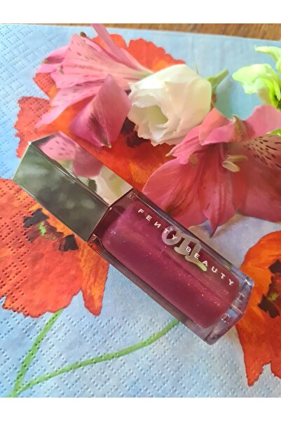 FENTY BEAUTY ruj lichid