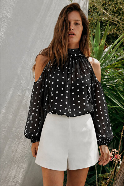 Cistern İstanbul Women's Polka Dot Halter Neck Blouse with Shoulder Detail