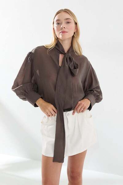 Lencie Balloon Sleeve Scarf Detailed Blouse Mink