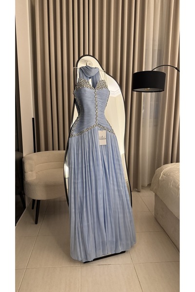 Nareen Fashion The Evening Gown in Soft Sky Blue Showcases Elegance and Femin...