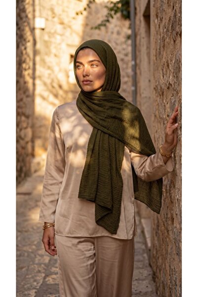 moda nokta Şal din muselină, model elegant şi modern de şal hijab, fabricat d...