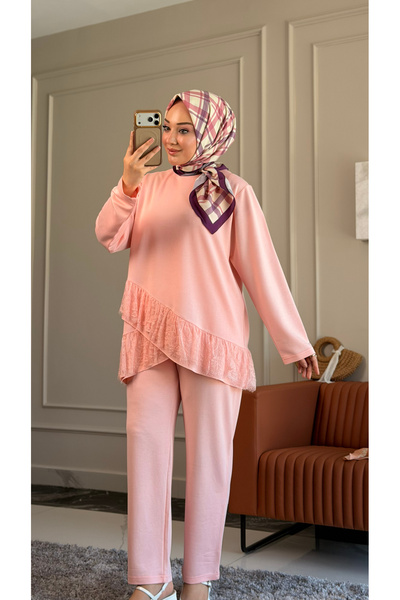 Suede Style 6527 - طقم نسائي كاجوال أنيق ومريح بتصميم متقاطع من قماش فورتكس