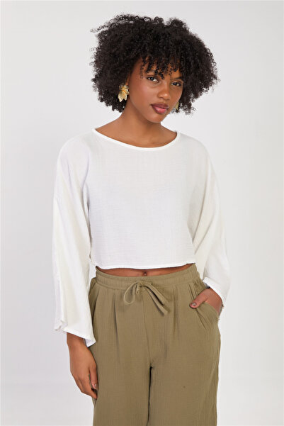 BARRELS AND OIL Women's Short Casual Blouse - Ecru