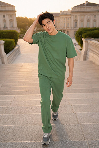 Runades Men's Oversize Summer Tracksuit Set Wide-Legged Bottoms Short-Sleeved...