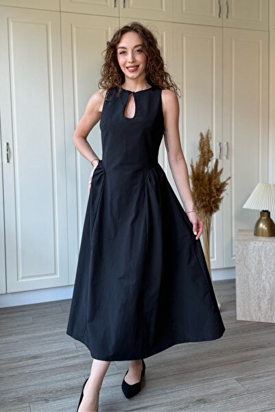 Dilay Gökoğlu Butik Chest Detailed Waist Fitted Poplin Midi Dress