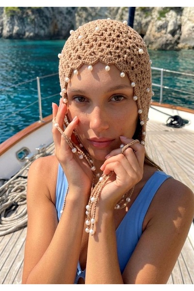 LAGRANZE Eye-Catching Pearlescent Fluid Lace Braided Hair Accessory