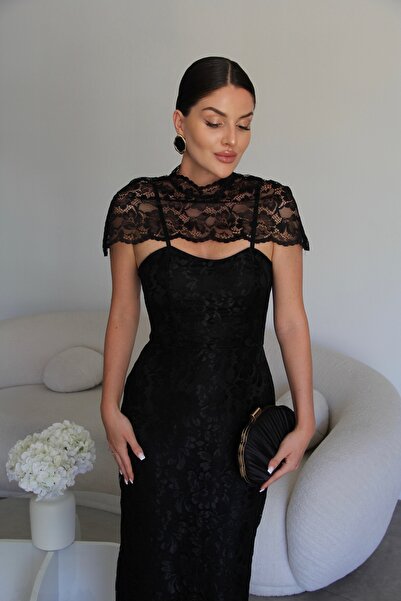 Julidress Rochie premium cu glugă din satin și țesătură din dantelă, cu detal...