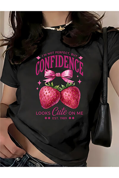 New Shine Βαμβακερό μπλουζάκι με στάμπα Strawberry Confidence σε μεγάλο μέγεθος