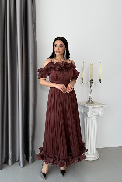 Serica Moda Rochie de seară din șifon maro, cu volane și bretele, căptușită c...