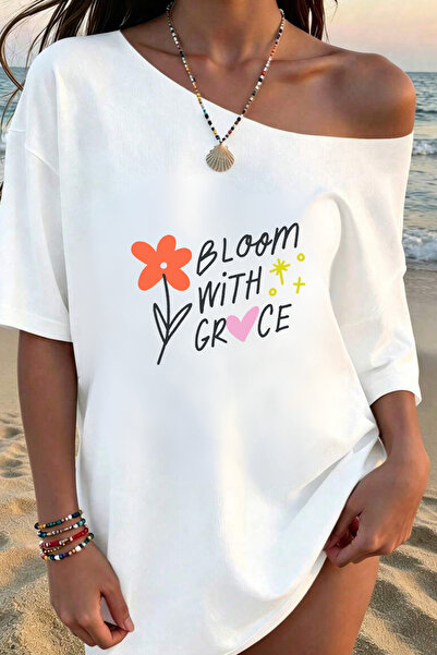 OVER HEAD تي شيرت نسائي من Bloom With Grace مطبوع برقبة قاربية بدون أكتاف مصن...