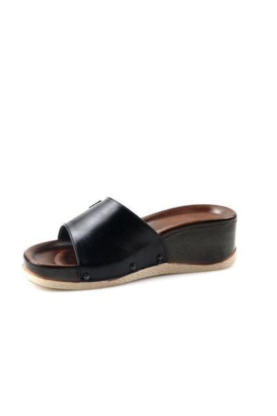 Pierre Cardin Pc-7030 Ortho Pedic Women's Slippers