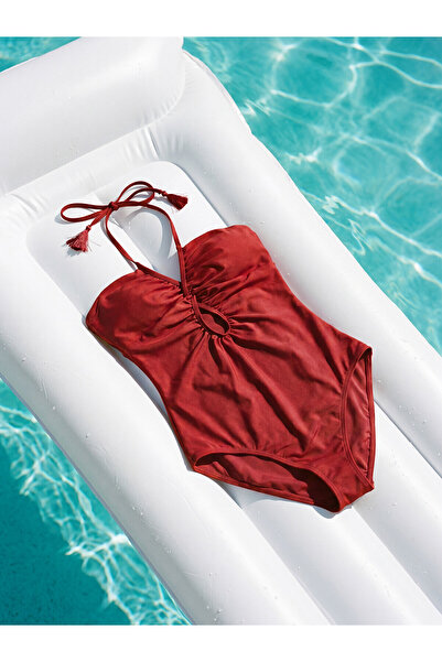 LC Waikiki Peak New Season Women's Swimsuit with Removable Pads