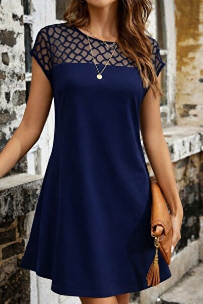Livizmir Moda Women's Short Sleeve Crew Neck Tulle Detailed Short Janjan Crep...