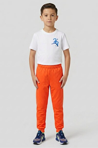 Nike Kids Boy Sportswear Fit Short Sleeve Outdoor T-Shirt, White