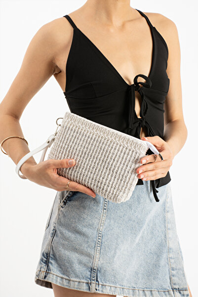 DEV 3 ADAM Λευκή πλεκτή γυναικεία τσάντα clutch με λουράκι καρπού