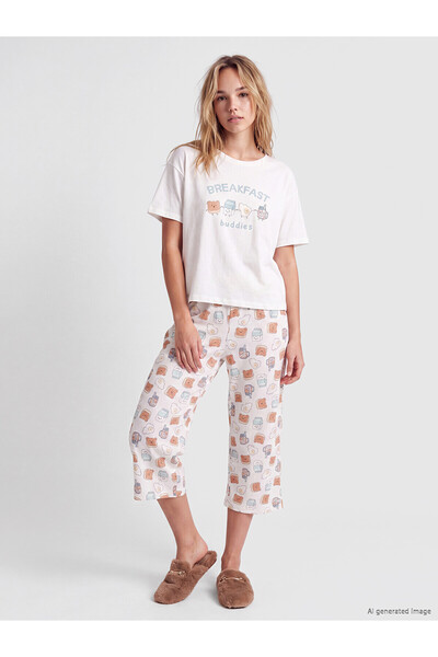 LC Waikiki Two Mt Shop Quality Oval Collar Printed Women's Capri Pajama Set