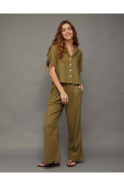 AMERICAN EAGLE AE Linen-Blend Button-Up Shirt