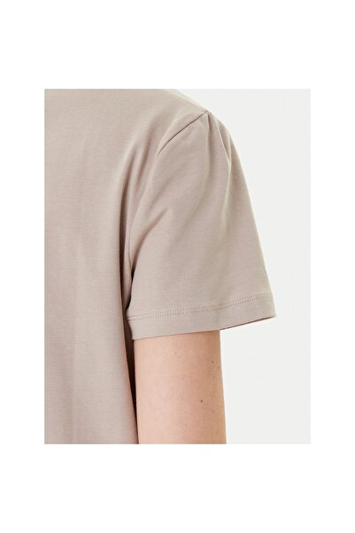 Guess Γυναικείο T-shirt V5YI13J1314 Μπεζ