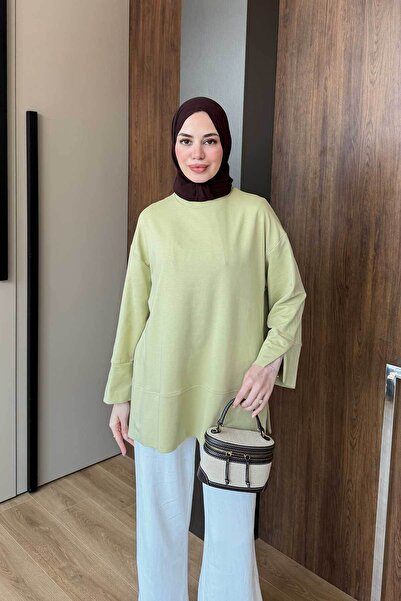 LOCCO Women's Slit Detail Crew Neck Tunic Light Green