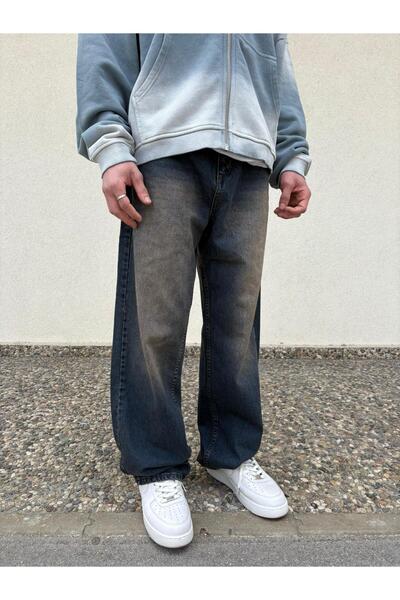 Brown Wash Effect Baggy Jeans