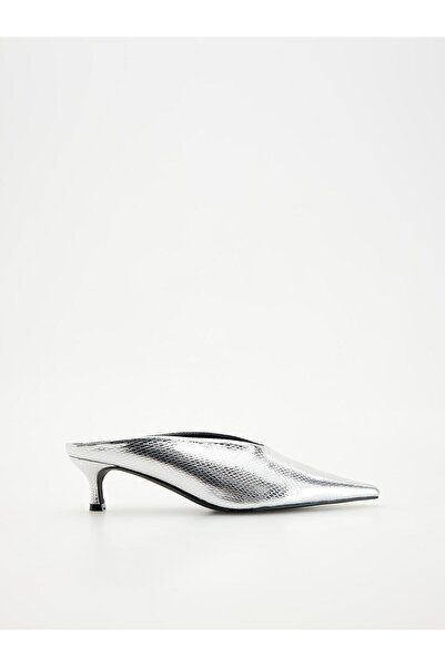 NO BRAND Papuci clasici simpli din piele argintie cu textură și toc stiletto 38