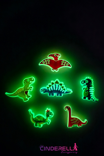 Cinderella 6'lı Karanlıkta Parlayan Fosforlu T-Rex Dinazor Alemi Terlik Süsü ...