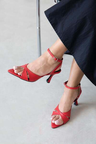 STRASWANS Willow Women's Heeled Leather Sandals Red