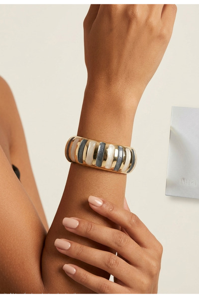 mia donna jewelry Mia Donna Marin Desenli Mineli Gold Kelepçe Bileklik