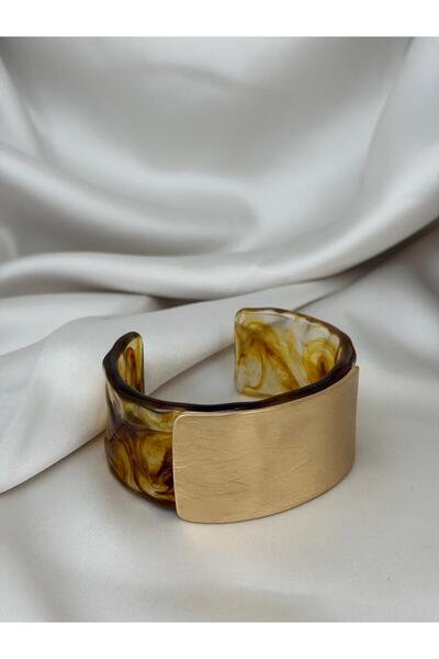 ZS Aksesuar Women's Black and White Resin Look Wide Cuff Bracelet