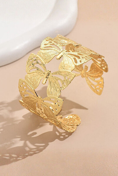 Parantez Aksesuar Women's Gold Butterfly Detailed Metal Handcuff Bracelet