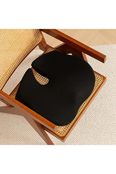 cushion عظم الذيل الطبي