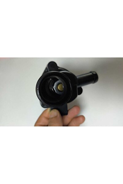 Land Rover Freelander 1 / Rover 25 45 75 MG Uyumlu Komple Termostat Yuvası Gövdesi PEM000020L/PEM000025L