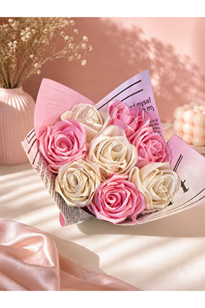 FlowerEver Pembe Düş Buketi – El Yapımı Saten Gül Buketi Pembe/Krem