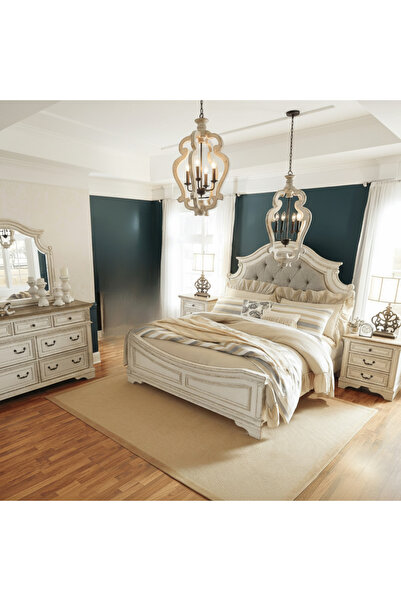 Ashley Furniture غرفة نوم ريلين كينج بانل