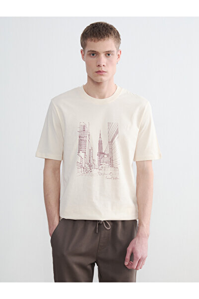 LC Waikiki Nevavm with Difference Oval Collar Nyc Printed Men's T-Shirt